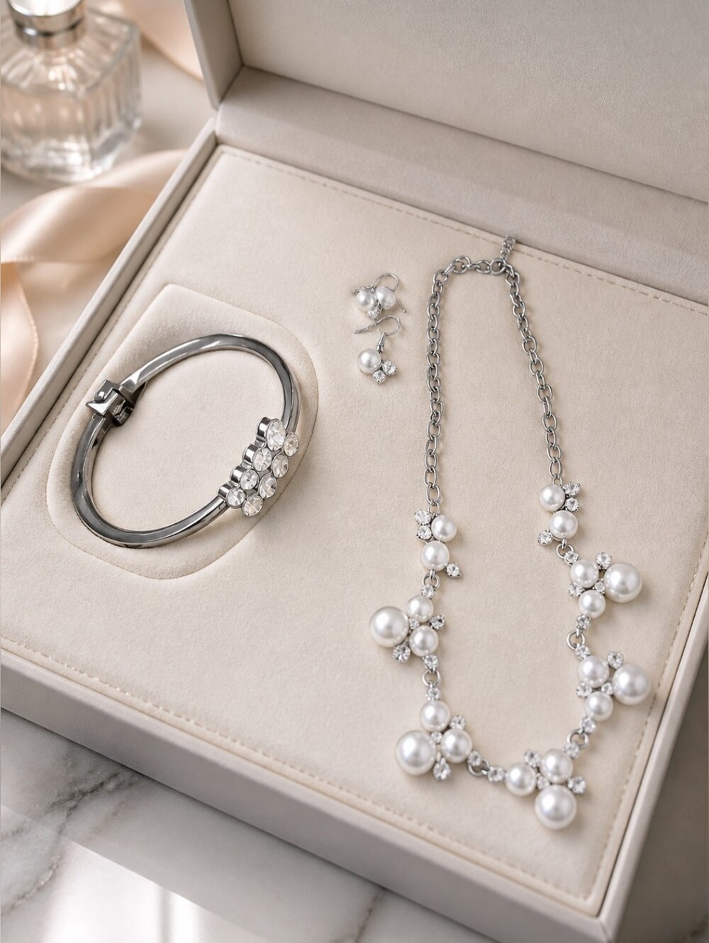 Necklace, Earrings And Bracelet Vintage Jewelry Set